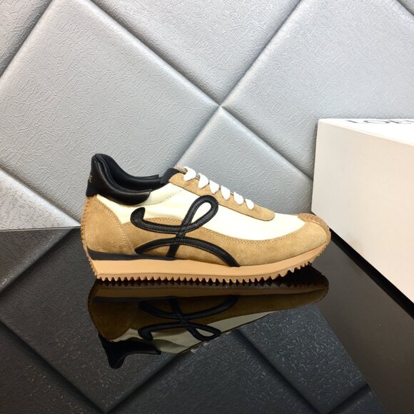 Loewe Flow RunnerSneakers💕 - Picture 1 of 9